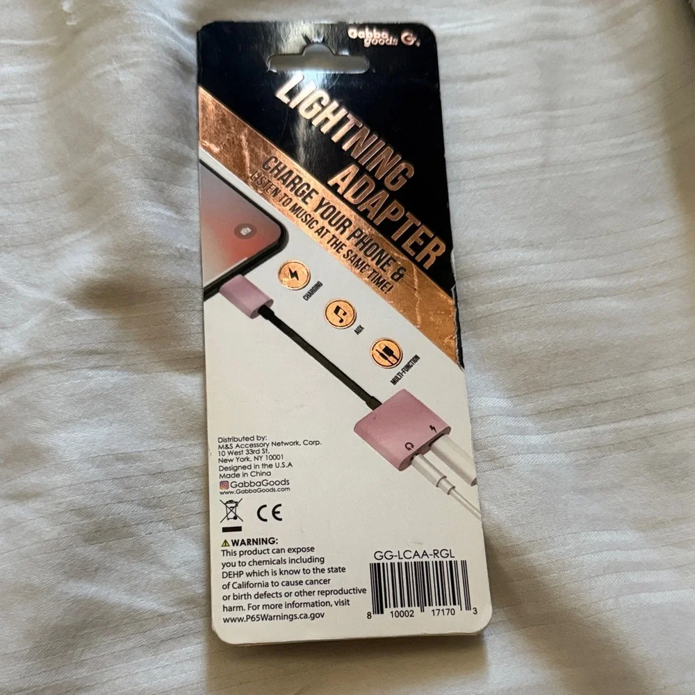 Gabba Goods Pink Lightning Adapter Charger Aux Port and charging port NEW